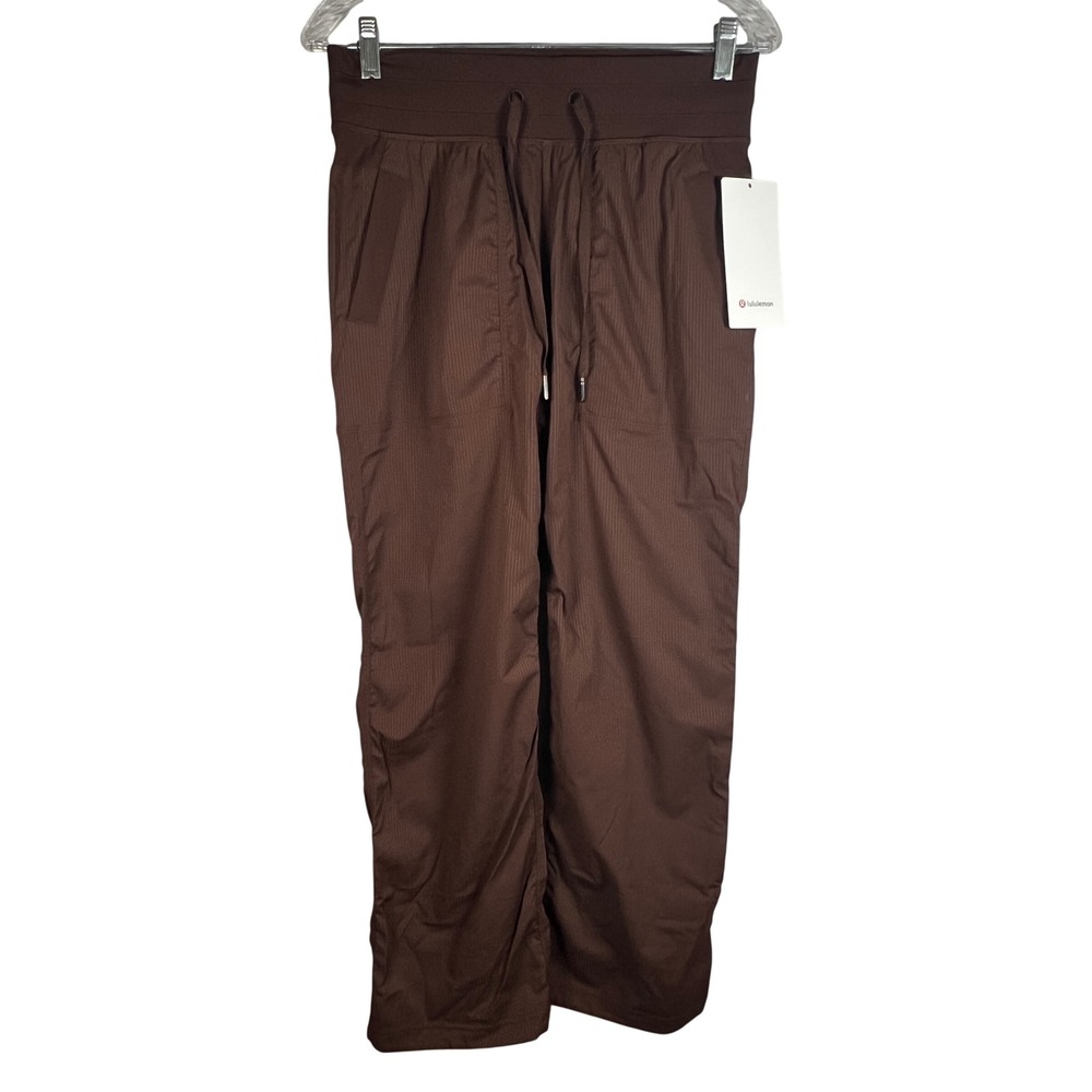 Lululemon Dance Studio Mid-Rise Pant Short Women 6 Java Brown LW5GIDS Joggers